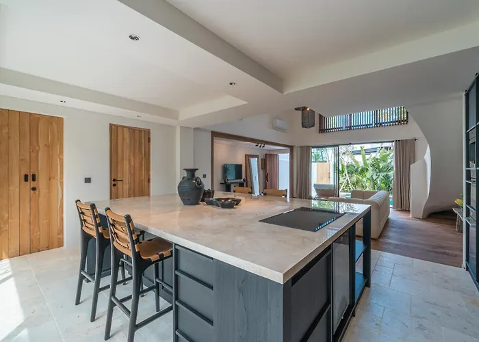 Moana - Incredible 2br Next To The In Canggu